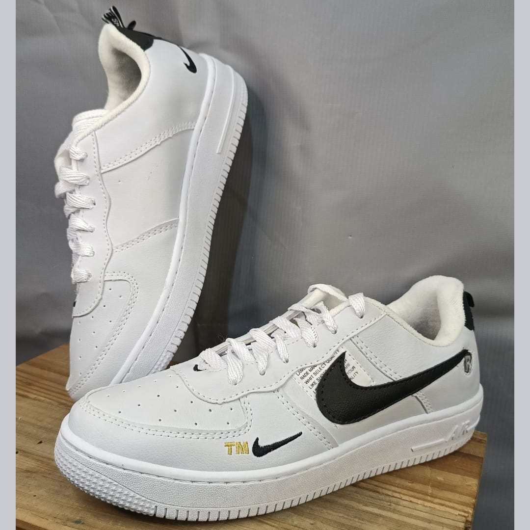 Zapatillas Nike Air Force 1 TM Importadas